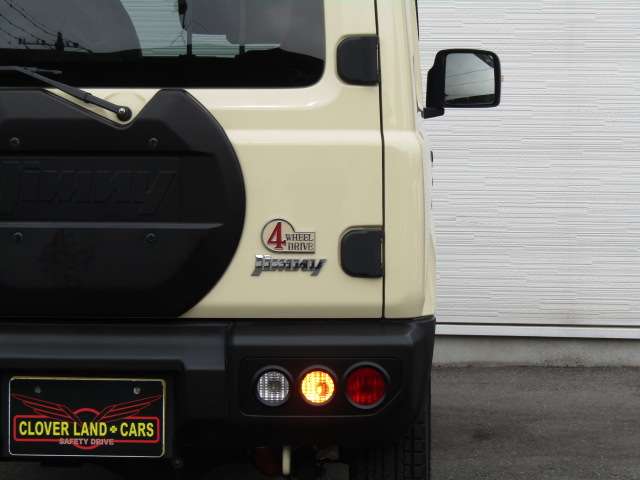 U00047628310_51_001.jpg