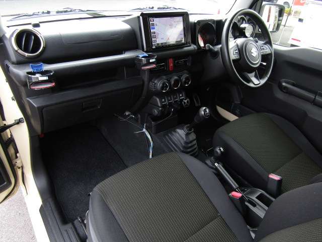 U00047628310_61_001.jpg