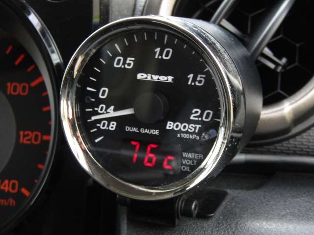 U00047628310_77_001.jpg