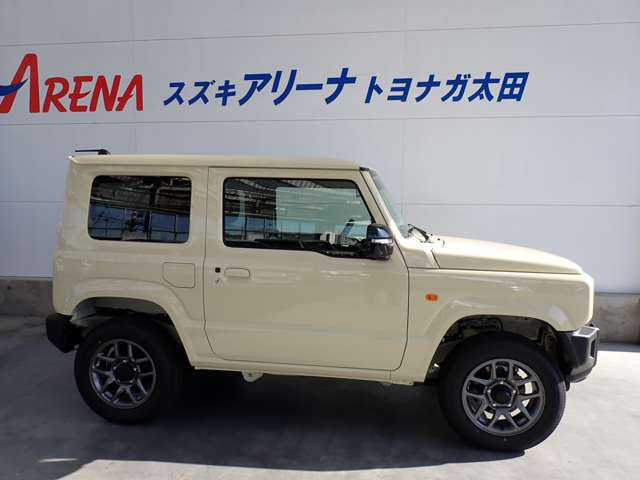 U00048004531_8_001.jpg
