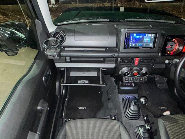 UZ0047810900_5_002.jpg