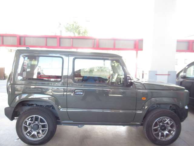 U00048063109_59_003.jpg