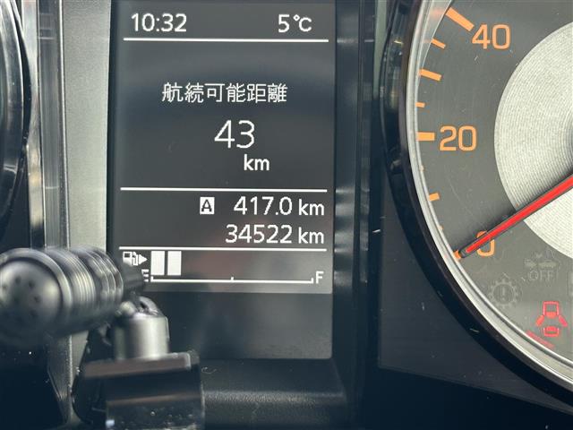 UZ0048225439_8_002.jpg