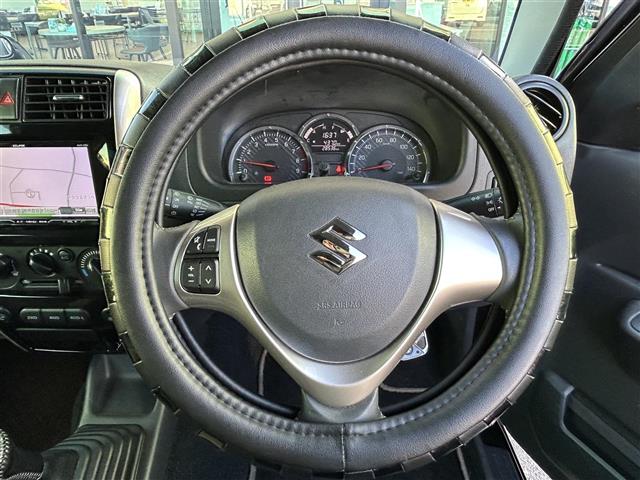 UZ0048555401_2_001.jpg
