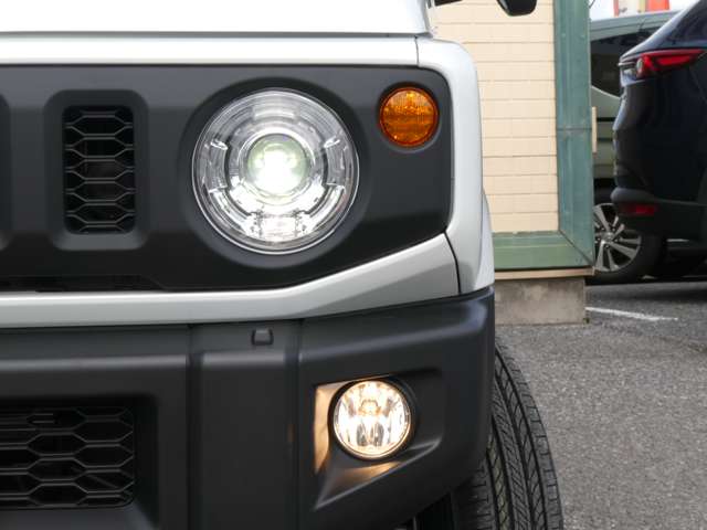 U00048556670_35_002.jpg