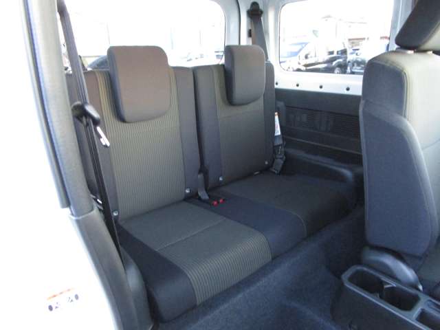 U00047919225_8_001.jpg