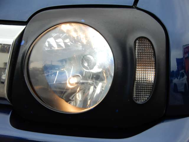 UJ0048565641_40_001.jpg