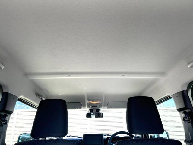 UZ0047837089_45_001.jpg