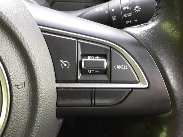 UZ0048569808_32_001.jpg