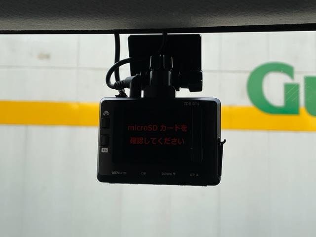 UZ0048576702_6_001.jpg