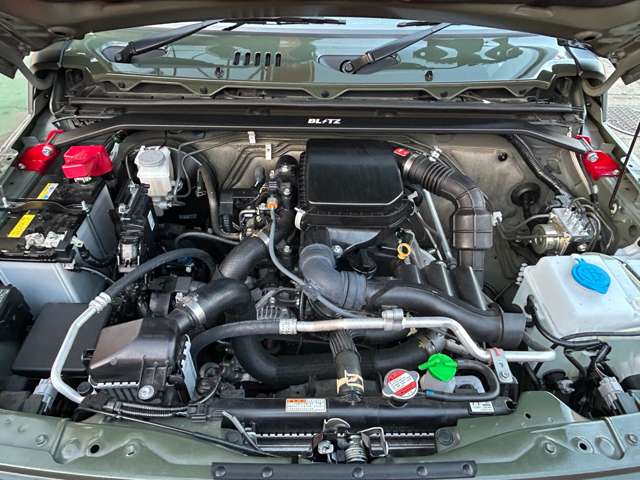 U00047877640_71_001.jpg