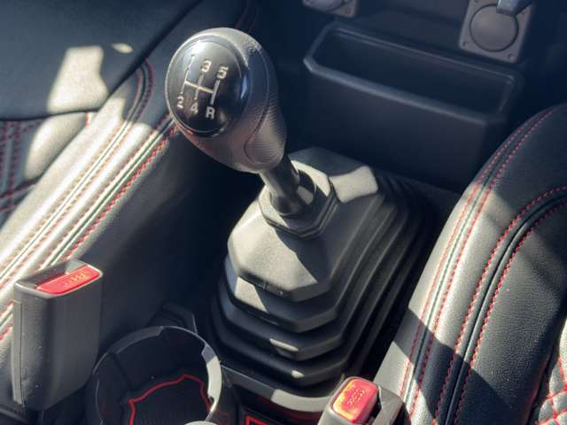 U00047843932_35_004.jpg