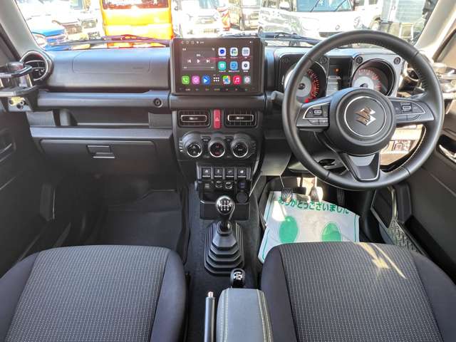 U00048128562_15_002.jpg