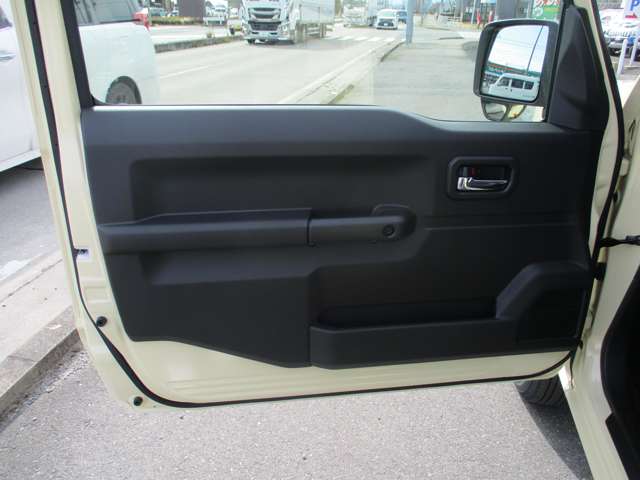 U00048184717_18_001.jpg