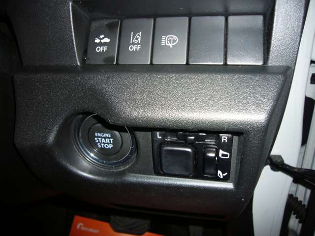 U00046865692_40_001.jpg