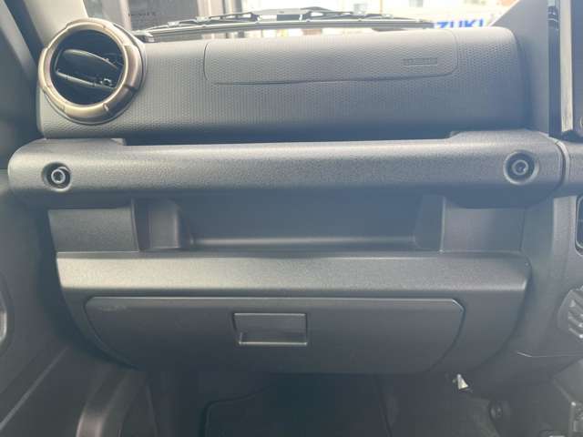 U00048553145_38_002.jpg