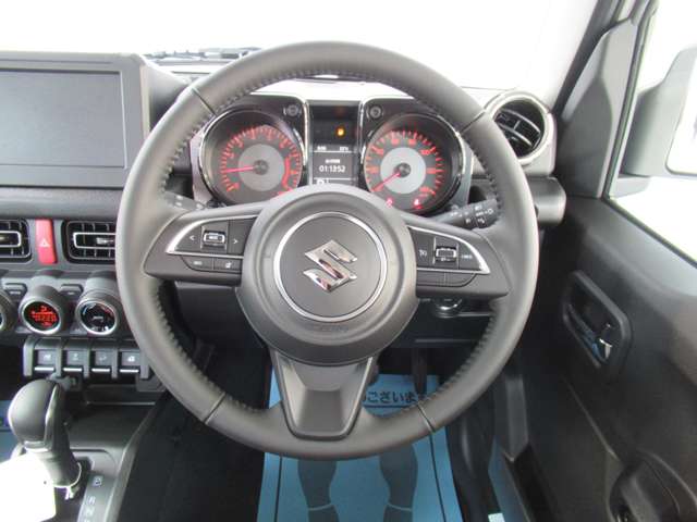U00047443449_8_001.jpg
