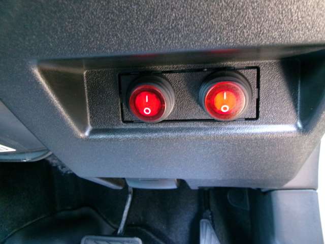 U00048365240_47_001.jpg