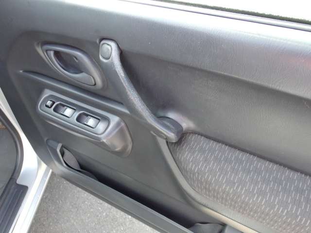 U00043546151_18_004.jpg