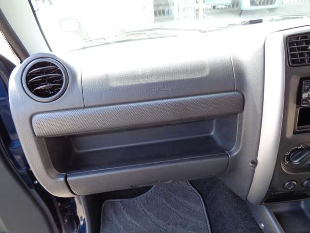 UJ0048368213_46_001.jpg