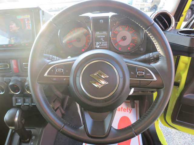 U00048251586_40_001.jpg