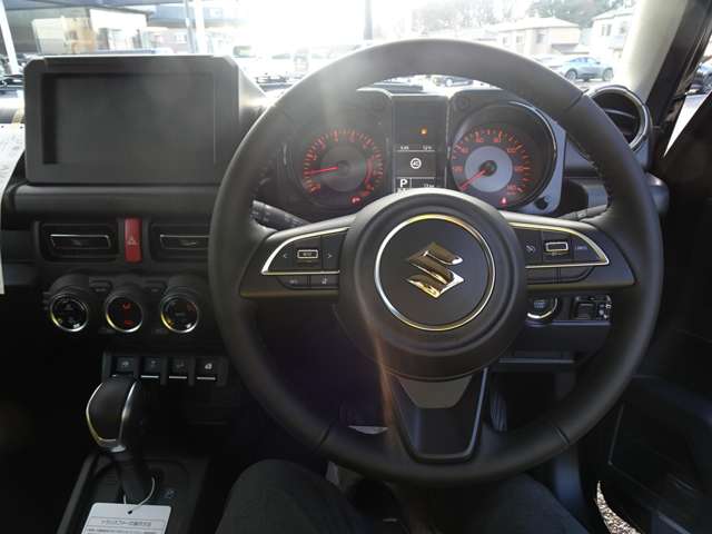 U00047812821_11_003.jpg