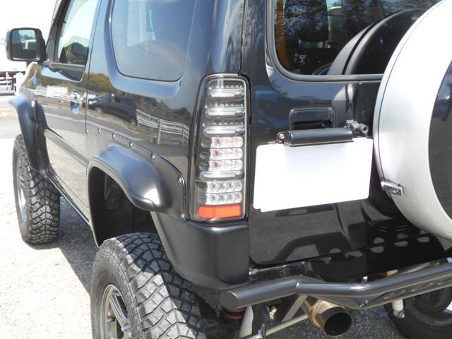 U00045207156_12_001.jpg