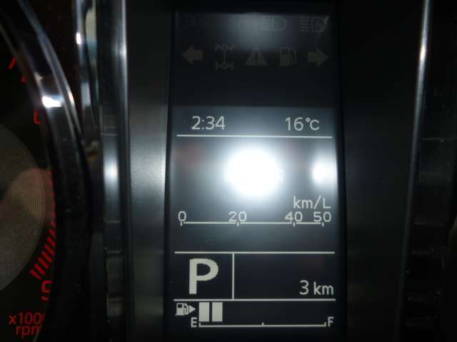 U00048027884_15_002.jpg