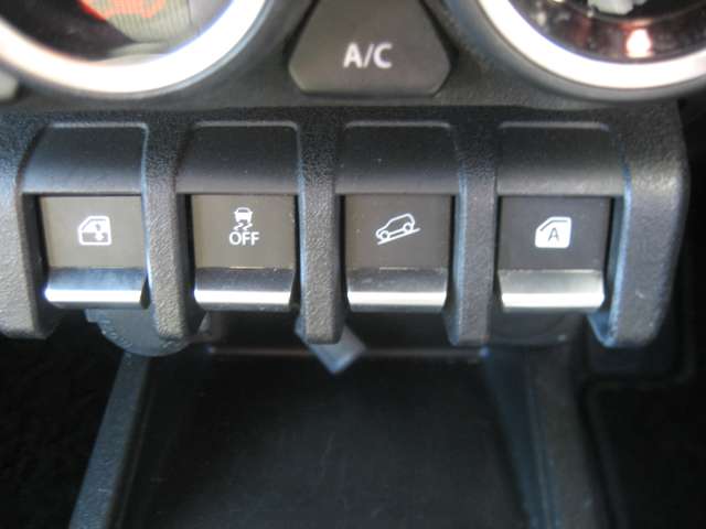 U00047994495_36_003.jpg