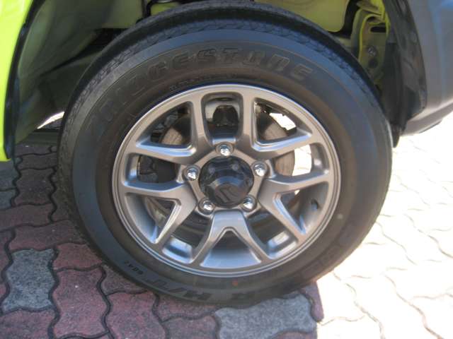 U00047994495_51_003.jpg