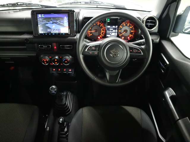 U00048575805_13_001.jpg