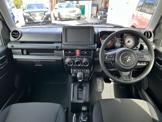 UZ0048359761_2_001.jpg