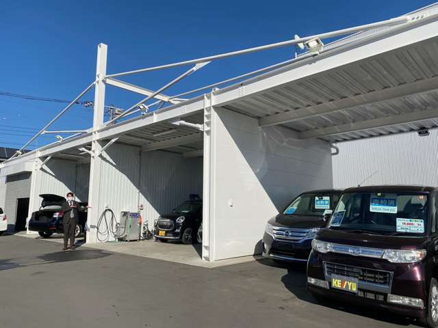 UZ0048359761_83_001.jpg