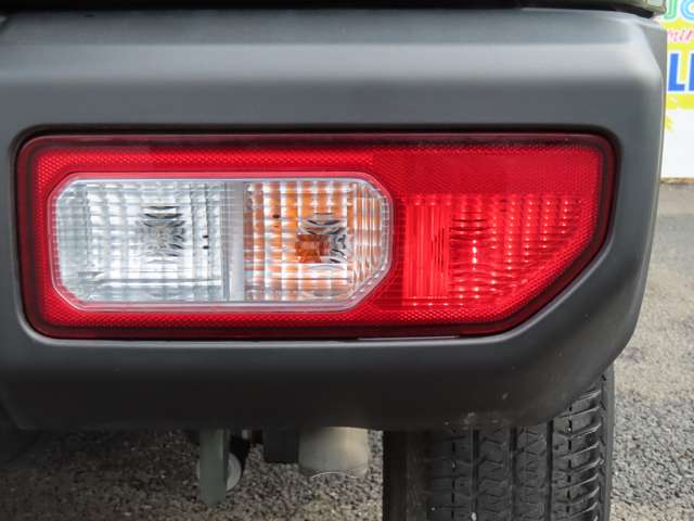 U00048285551_50_001.jpg