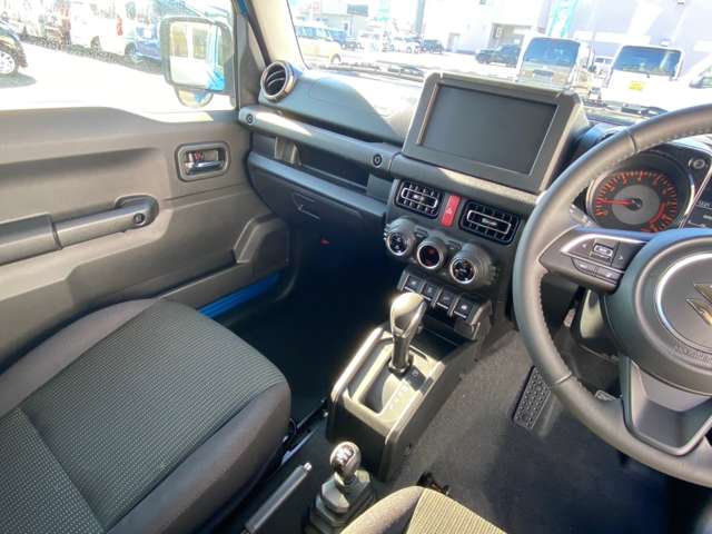 U00047668920_30_001.jpg