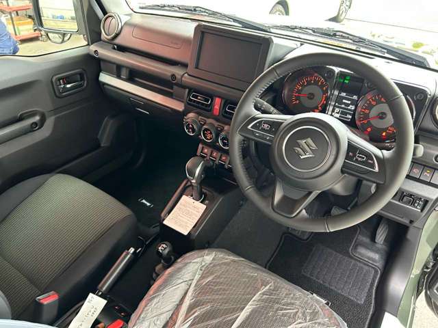 U00048522960_9_001.jpg