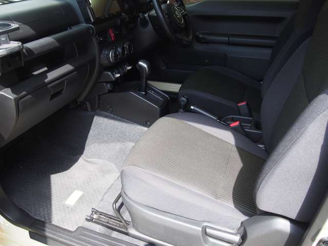 U00048542185_9_001.jpg