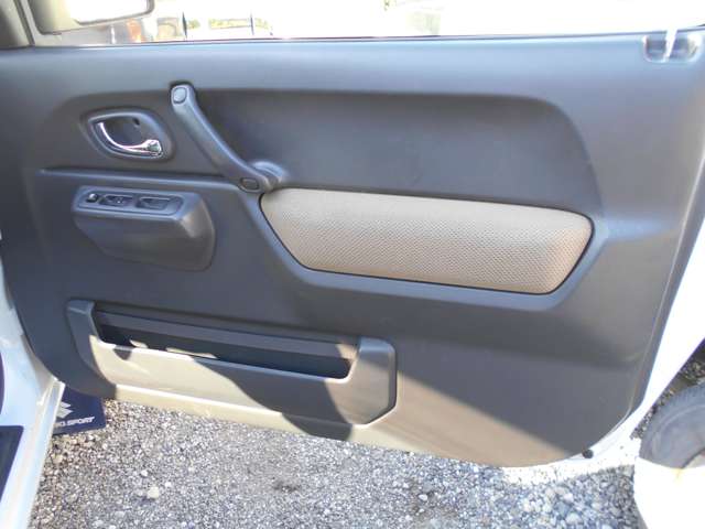 U00046268183_11_001.jpg