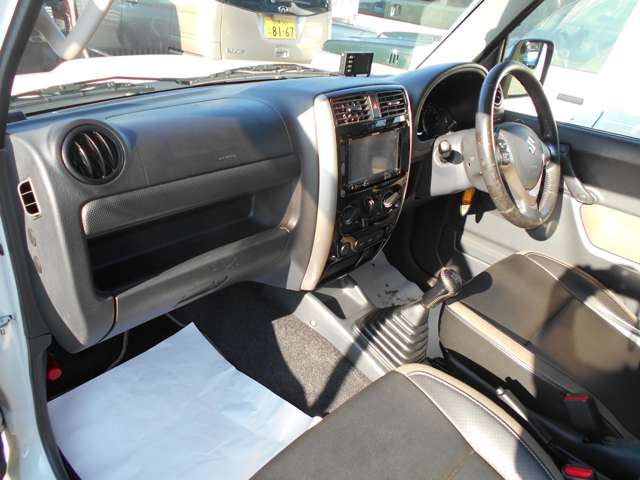 U00046268183_12_001.jpg