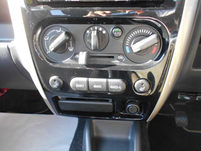 U00046268183_33_001.jpg