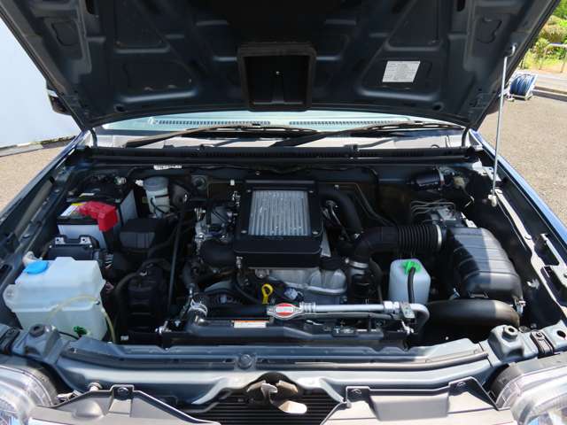 U00045952798_71_001.jpg