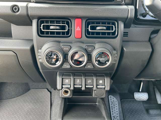 U00048293237_56_001.jpg