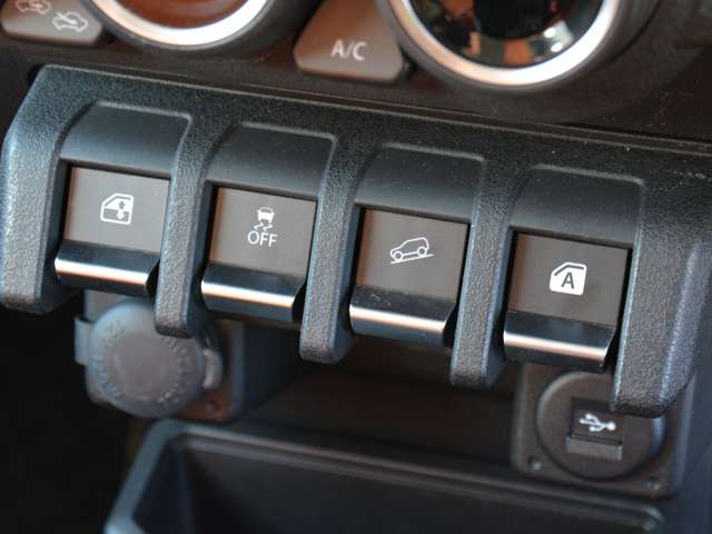 U00047933052_30_002.jpg