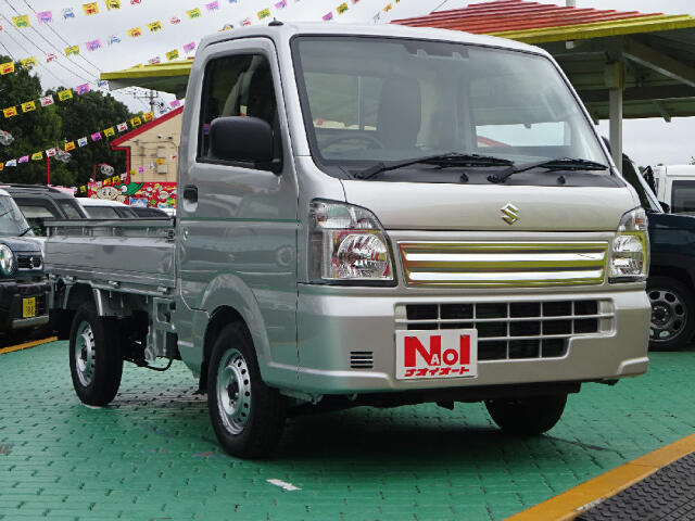 UZ0047228432_5_002.jpg