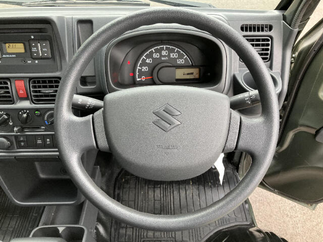 UZ0046553520_8_001.jpg