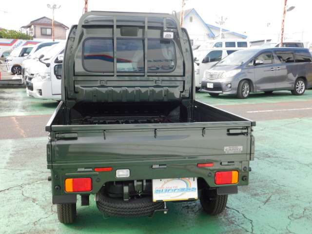 U00047099719_10_002.jpg