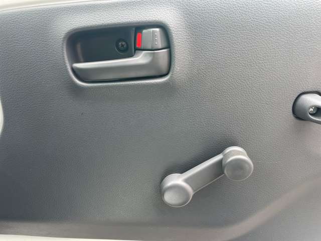 U00045818523_38_001.jpg