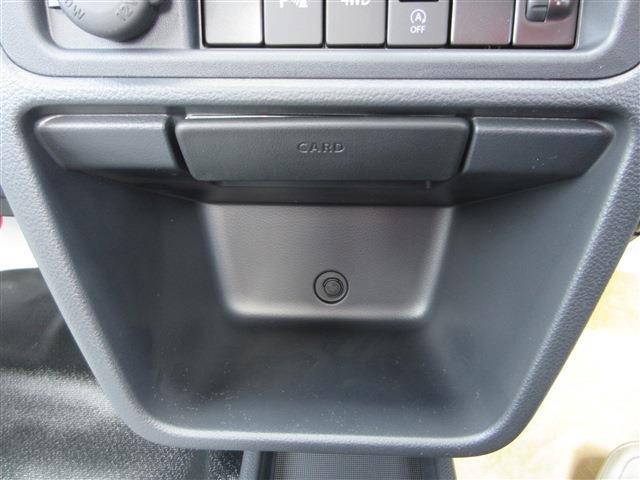 UJ0048469387_12_002.jpg