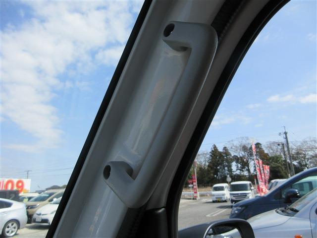 UJ0048469387_34_001.jpg