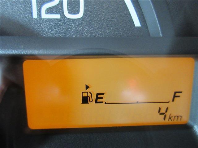 UJ0048469137_17_001.jpg